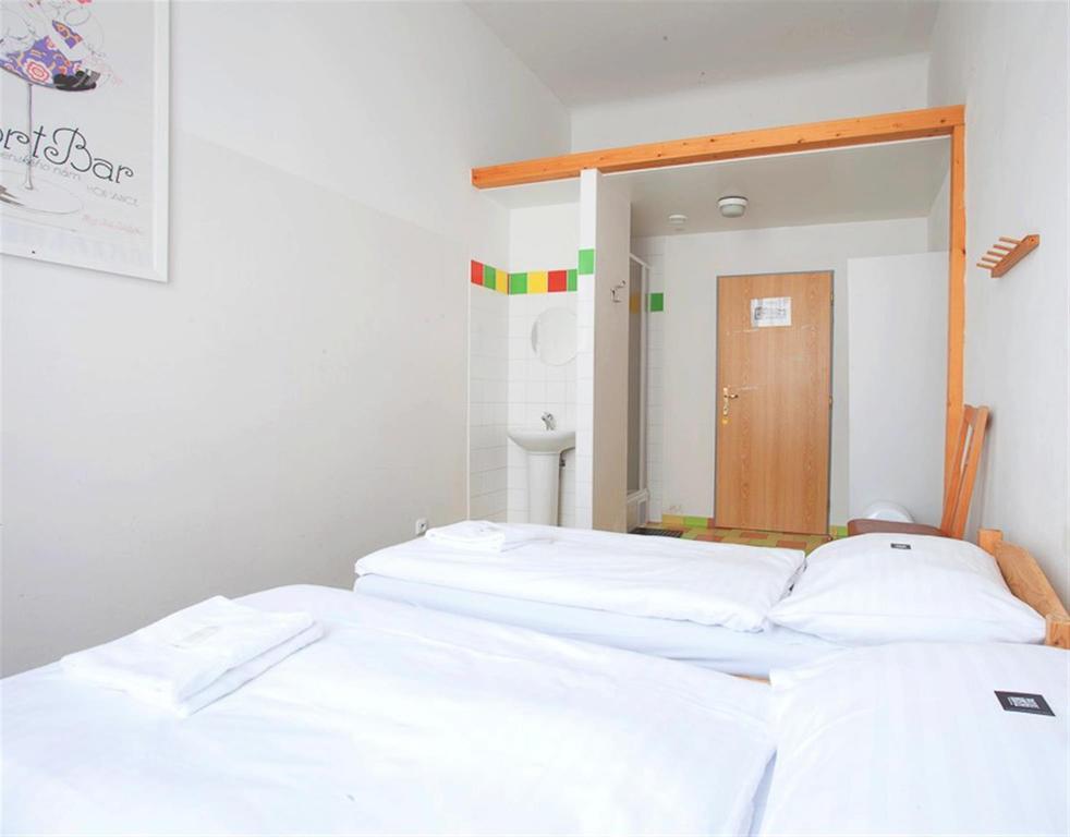 Travellers Hostel Praha Bilik gambar