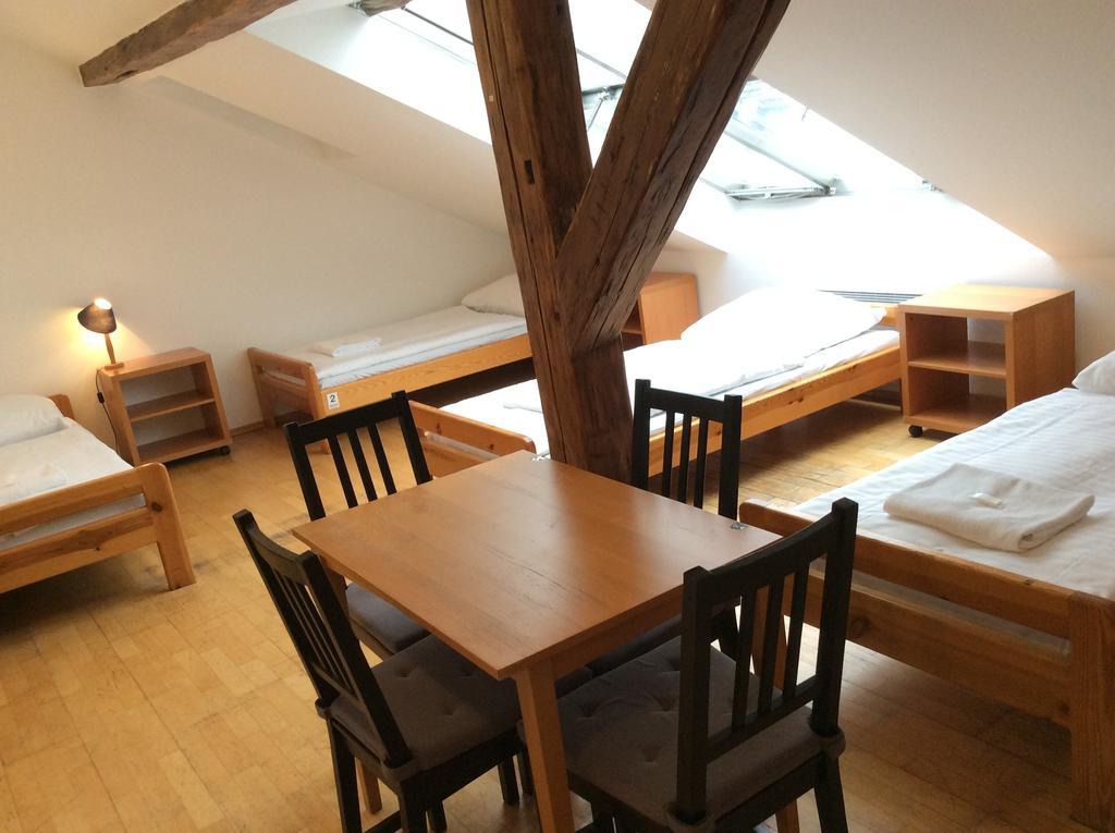 Travellers Hostel Praha Bilik gambar