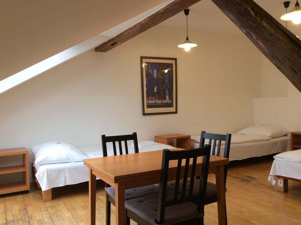 Travellers Hostel Praha Bilik gambar